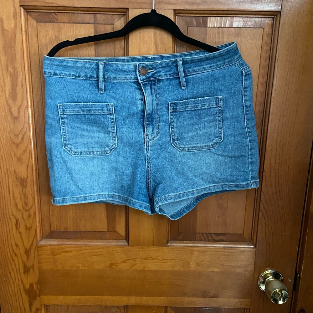 High waisted Jean short. Size 10.